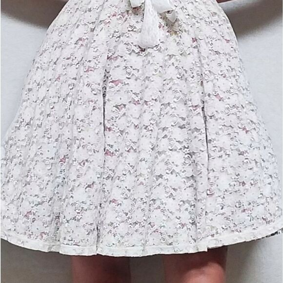 VINTAGE Volume One Lace Floral Fit & Flare Dress - Picture 4 of 16